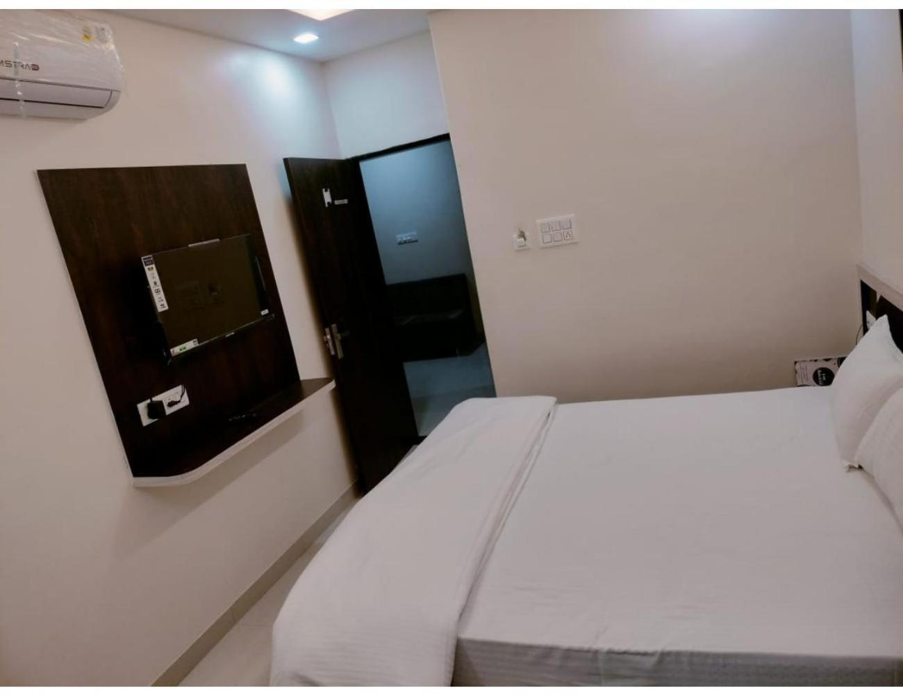 Hotel Dazzle, Jodhpur Джодхпур Экстерьер фото