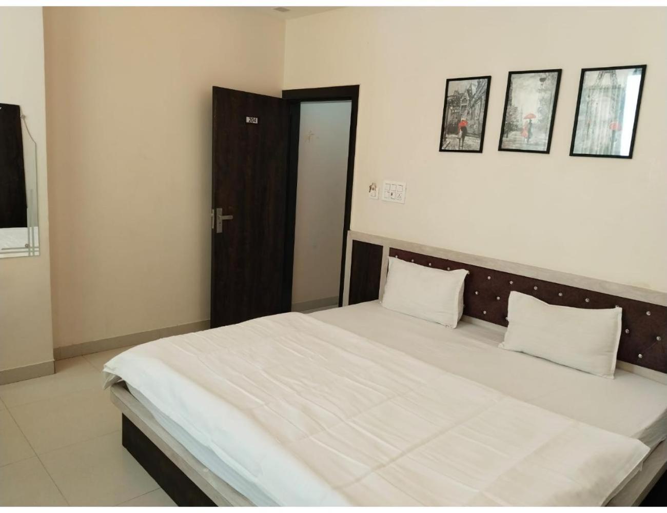 Hotel Dazzle, Jodhpur Джодхпур Экстерьер фото